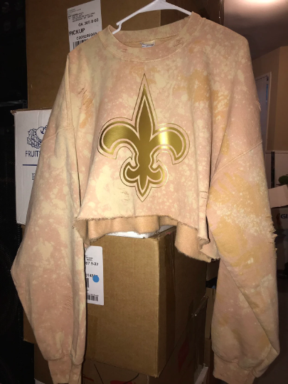 Handmade New Orleans Saints Oversized Light Distress Crew Neck Crop Sweatshirt ONE SIZE