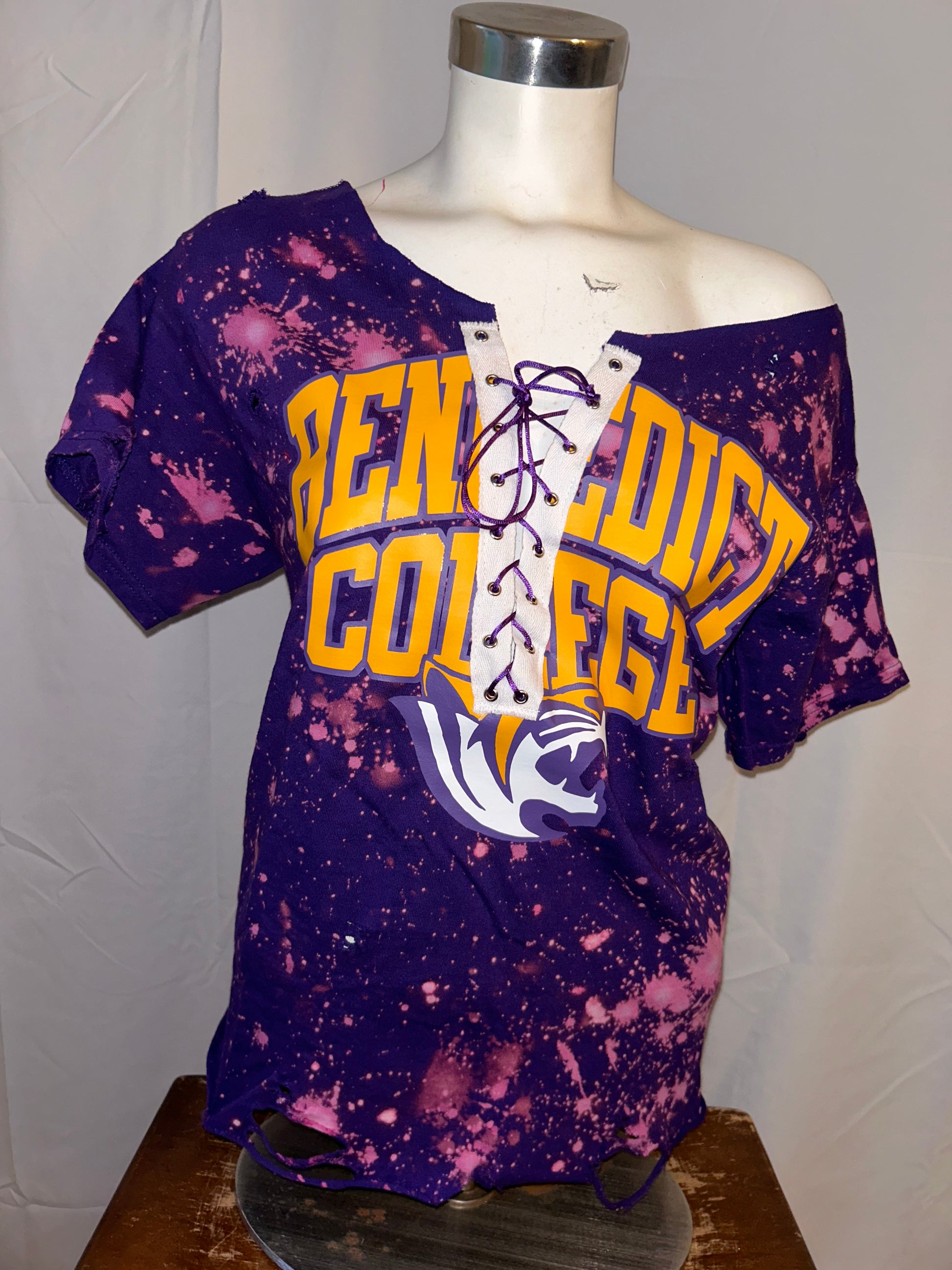  Benedict  Lace Up T-Shirt, College Lace Up T-Shirt, Lace Up T-Shirt