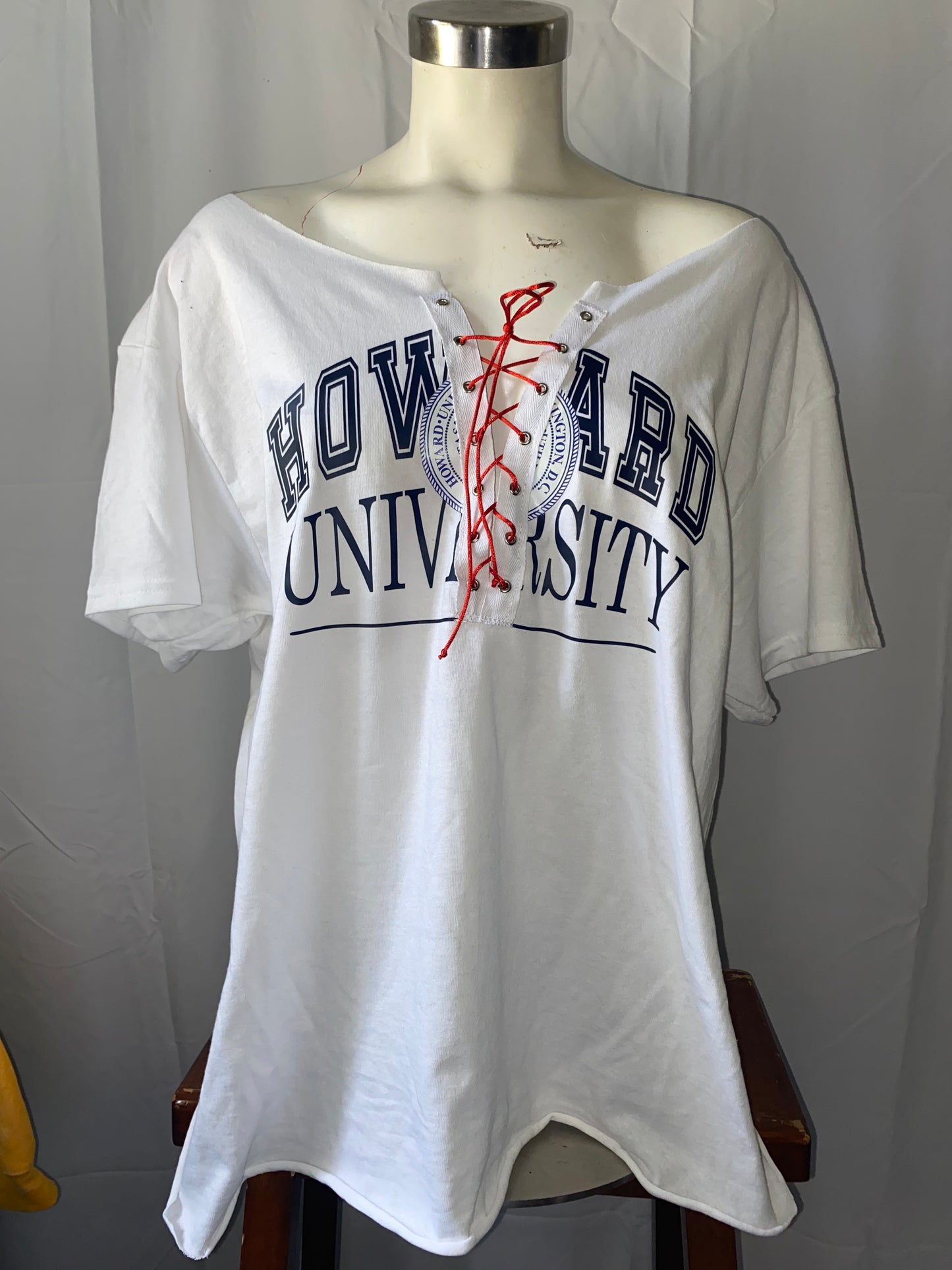Howard University Lace Up T-Shirt in Classic White