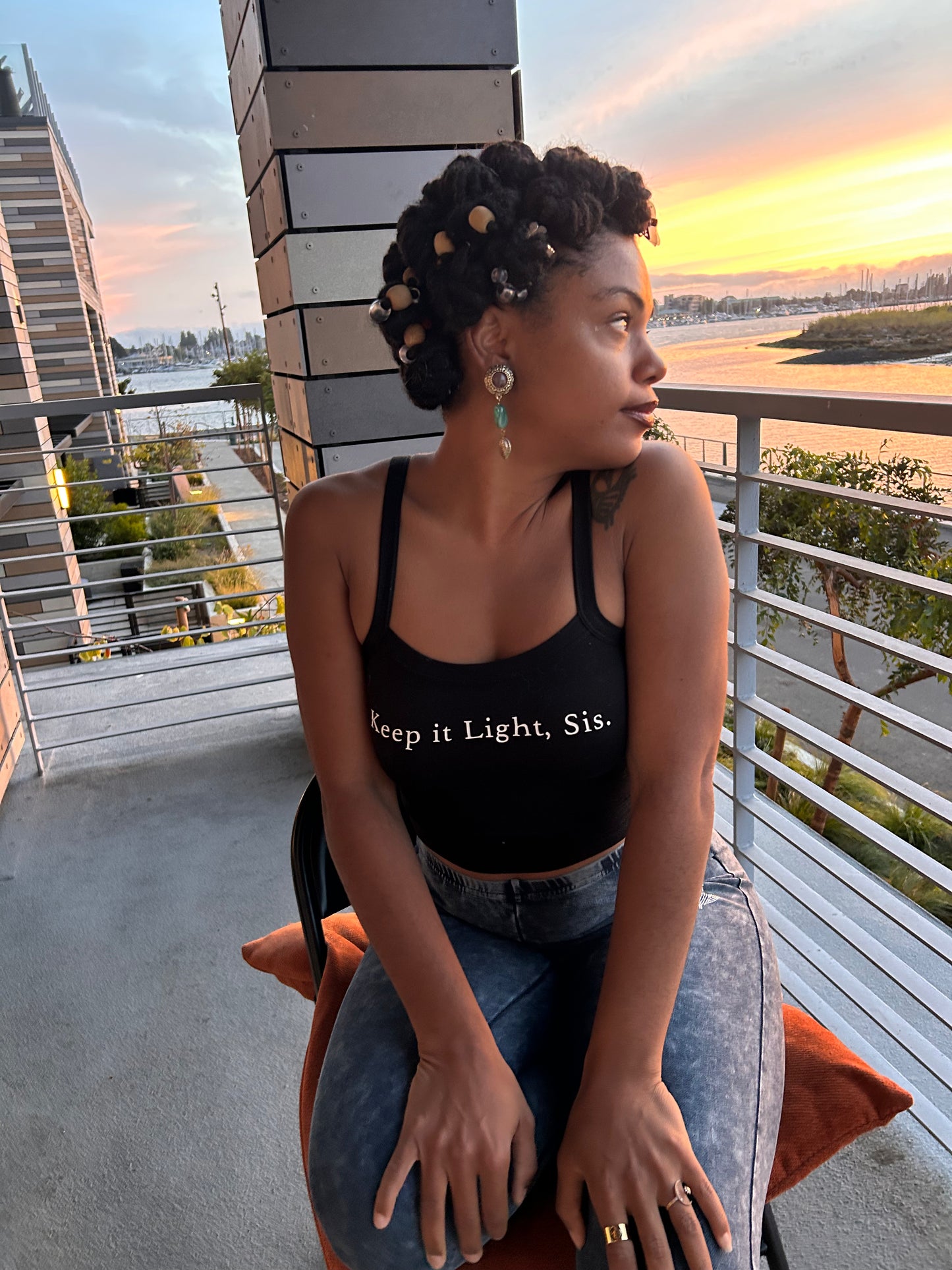 keep it light, sis crop tank