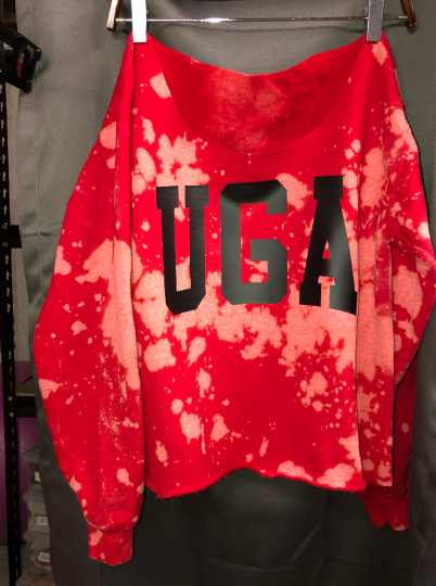 Red bleached online sweatshirt