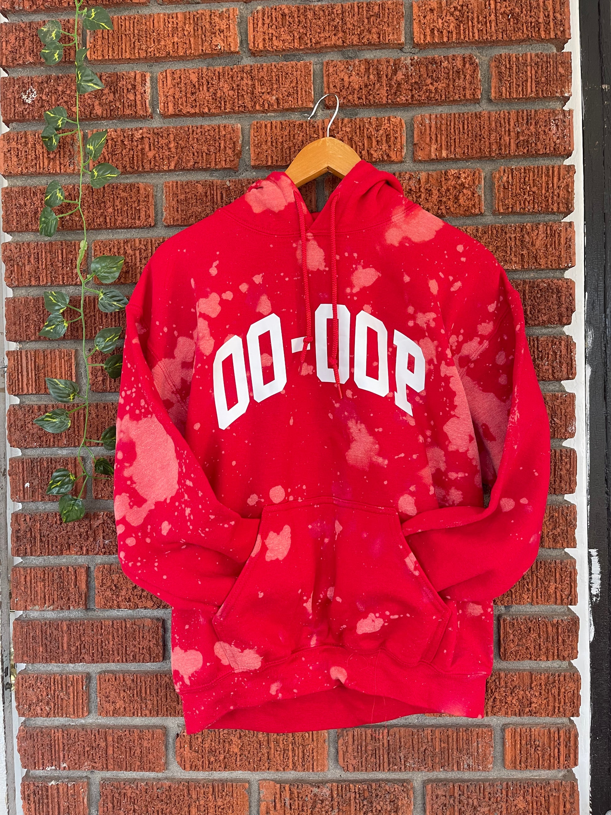 Red bleached top hoodie