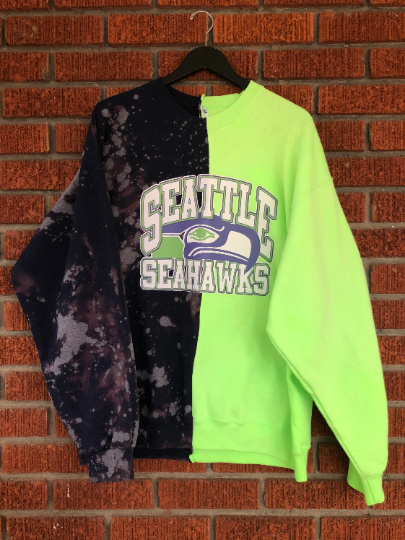 Seahawks Crewneck, Seattle Seahawks Sweatshirt,Seattle Seahawks Pullover  Sweatshirt ,Gilden Crewneck